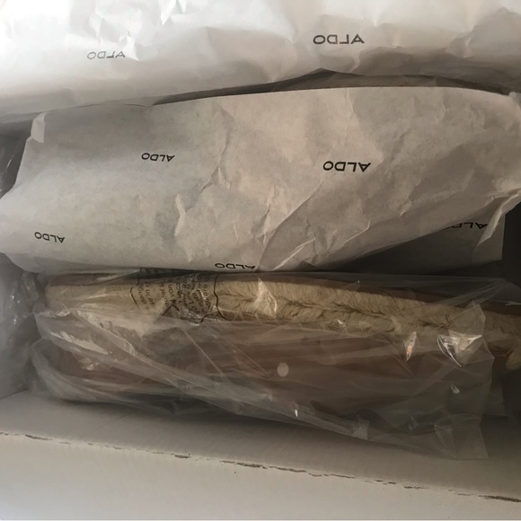 Women’s flats size 7.5 aldo - Picture 4 of 6